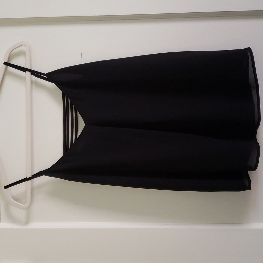 Black Flowy and Strappy Back Tank